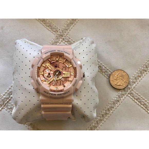 Watch by Skmei - Picture 5 of 8